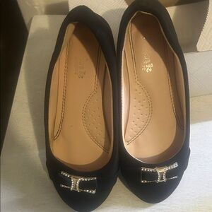 Chic Black Flats with Embellished Detail